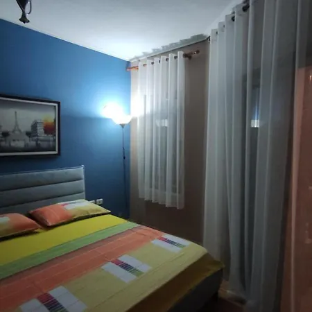 In Center Apartment 아파트 코르처